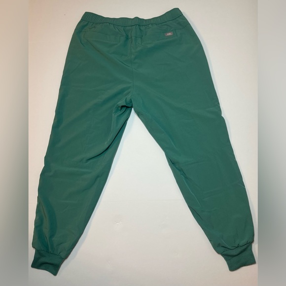 Figs Men’s Tansen Scrub Pants Eucalyptus Lined Jogger Size M/Short PO #3658 - Picture 2 of 13